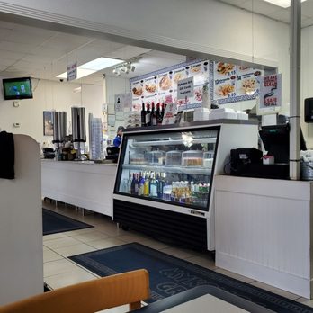 Mykonos Grill - the interior of a restaurant - Greek Near Me - Burlington, North Carolina