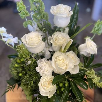 Park Merced Florist - Florists Near Me - Corona, California Park Merced Florist - Florists Near Me - Corona, California