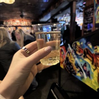 Homy Inn - Dive Bars Near Me - Omaha, Nebraska