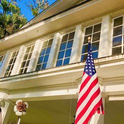 Heritage House - Honoring & remembering those who died serving in the United States Military.