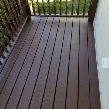 Big Daddy Enterprize - Stain deck - General Contractors Near Me - Vernon, Connecticut Big Daddy Enterprize - Stain deck - General Contractors Near Me - Vernon, Connecticut