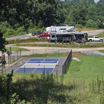 Three Peaks Rv Resort - Pickle ball and basketball court - Campgrounds Near Me - Spruce Pine, North Carolina Three Peaks Rv Resort - Pickle ball and basketball court - Campgrounds Near Me - Spruce Pine, North Carolina