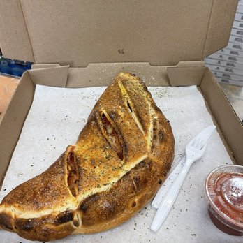 Hot Tasty Pizza - 20. Twelf Calzone - Pizza Near Me - San Diego, California Hot Tasty Pizza - 20. Twelf Calzone - Pizza Near Me - San Diego, California