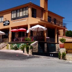 J B Meson Restaurante - terraza y con vistas al parque de guadarrama