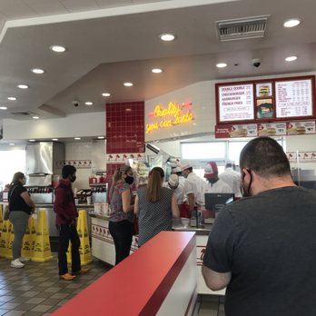 In-N-Out Burger - Indoor dining is back full throttle - Burgers Near Me - Pinole, California In-N-Out Burger - Indoor dining is back full throttle - Burgers Near Me - Pinole, California