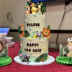 E's Cake Shop - Incorrect spelling of name