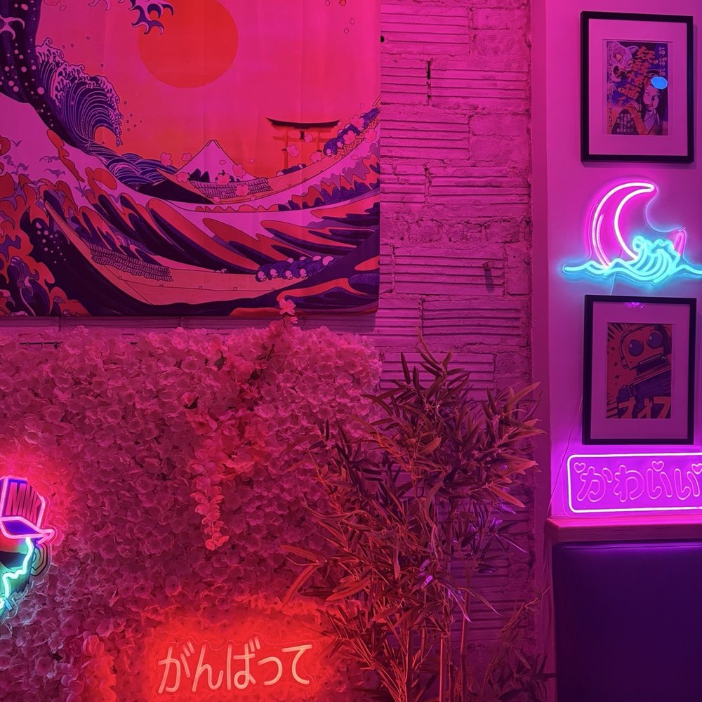Wall Wall