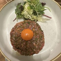 Bistro du Vin - Amazing and delicious tartare!