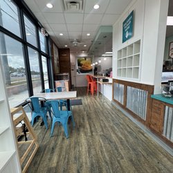Tropical Smoothie Cafe