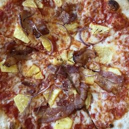 Pineapple and Bacon Pizza Pineapple and Bacon Pizza