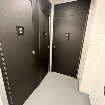 Ramen Tatsu-Ya - Gender neutral restrooms - Ramen Near Me - Austin, Texas Ramen Tatsu-Ya - Gender neutral restrooms - Ramen Near Me - Austin, Texas