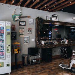 The Hub Barber & Business