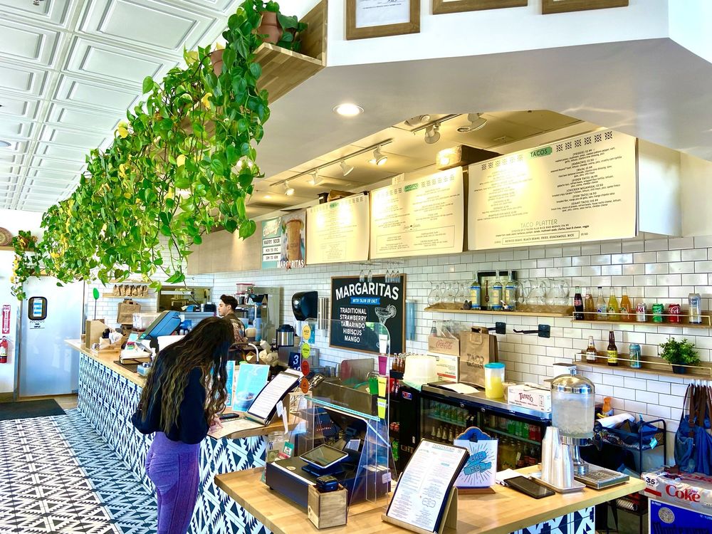 Tacotarian Henderson - Photo 2