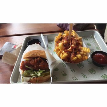 Shake Shack Winter Park - Burgers Near Me - Winter Park, Florida
