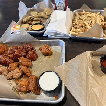Buffalo Wild Wings - Boneless wings, regular fries, fried pickles - American Near Me - Costa Mesa, California