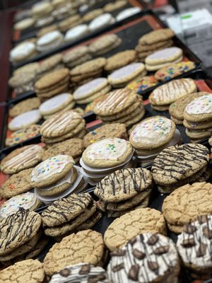 Mary's Mountain Cookies by null