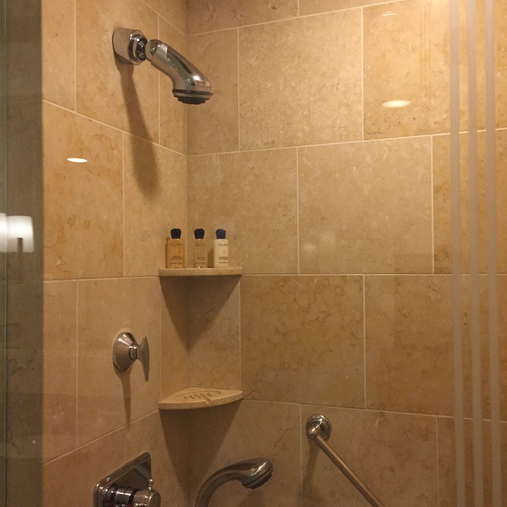 The Peninsula Chicago - Good stylish functional shower makes all the difference - Hotels Near Me - Chicago, Illinois The Peninsula Chicago - Good stylish functional shower makes all the difference - Hotels Near Me - Chicago, Illinois