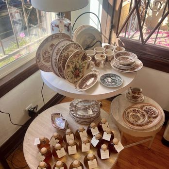 Oleander And Palm - Used, Vintage & Consignment Near Me - Bakersfield, California
