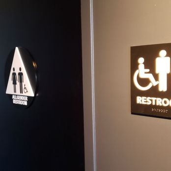 Starbucks - All genders - Coffee & Tea Near Me - Atascadero, California