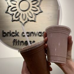 Brick Canvas Fitness - Chocolate Love Bomb & Strawberry Colada smoothies at the cafe