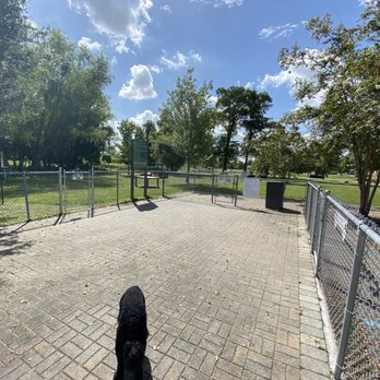 Gretna Dog Park - Entrance - Dog Parks Near Me - Gretna, Louisiana