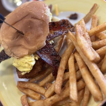 Honeycomb Cafe - Early Bird Sandwich, side of fries - New American Near Me - Belmont, North Carolina