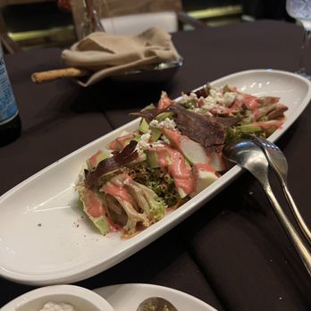 Cenacolo - A fantastic salad to share with pears, blue cheese, and raspberry vinaigrette. Bread service with cheese and relish was amazing. - Italian Near Me - Cancún, ROO Cenacolo - A fantastic salad to share with pears, blue cheese, and raspberry vinaigrette. Bread service with cheese and relish was amazing. - Italian Near Me - Cancún, ROO