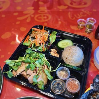 Chicken Licious - Hainan Chicken 海南鸡饭 ($15) - Malaysian Near Me - San Jose, California