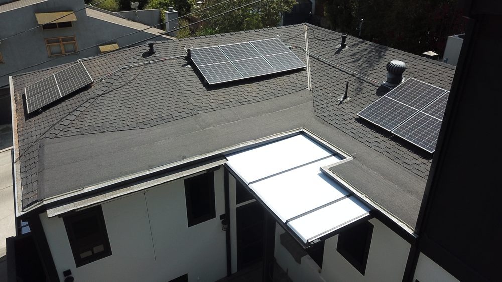 Slide of Hull Brothers Roofing