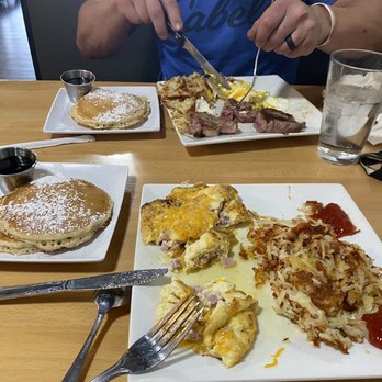 Celina Star Cafe - Pancakes, omelet and hash browns! - Breakfast & Brunch Near Me - Celina, Texas