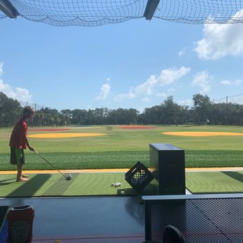 BigShots Golf Vero Beach - Golf area - Golf Near Me - Vero Beach, Florida