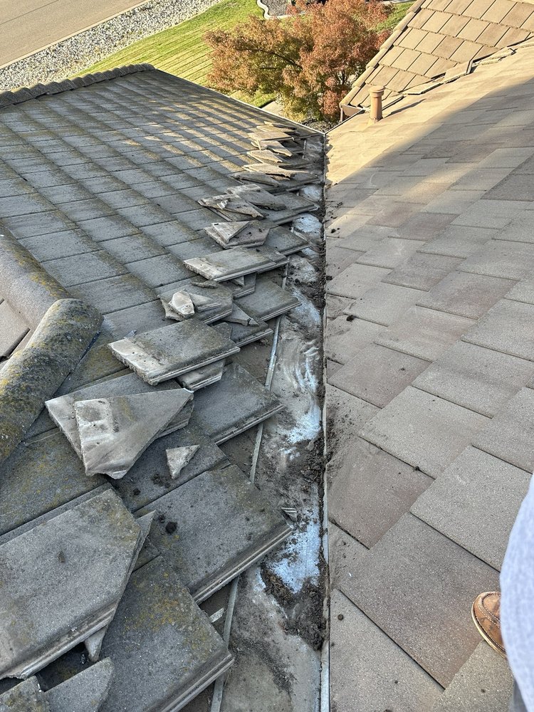 Slide of Bardo Ramirez Roofing