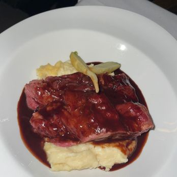 Brassi - Short ribs - French Near Me - México, D.F., DIF Brassi - Short ribs - French Near Me - México, D.F., DIF