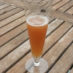 Munch Apples - Cider, nothing but apples!