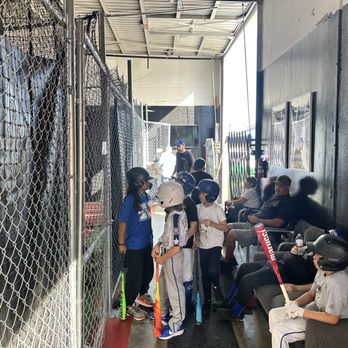 Gettin Reps Batting Cages - Great seating for parents or the kids - Baseball Fields Near Me - Corona, California Gettin Reps Batting Cages - Great seating for parents or the kids - Baseball Fields Near Me - Corona, California