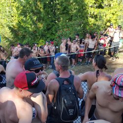 Hecklers Rock