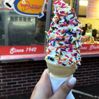 Budges Drive In - Ice Cream & Frozen Yogurt Near Me - Lafayette, Indiana Budges Drive In - Ice Cream & Frozen Yogurt Near Me - Lafayette, Indiana