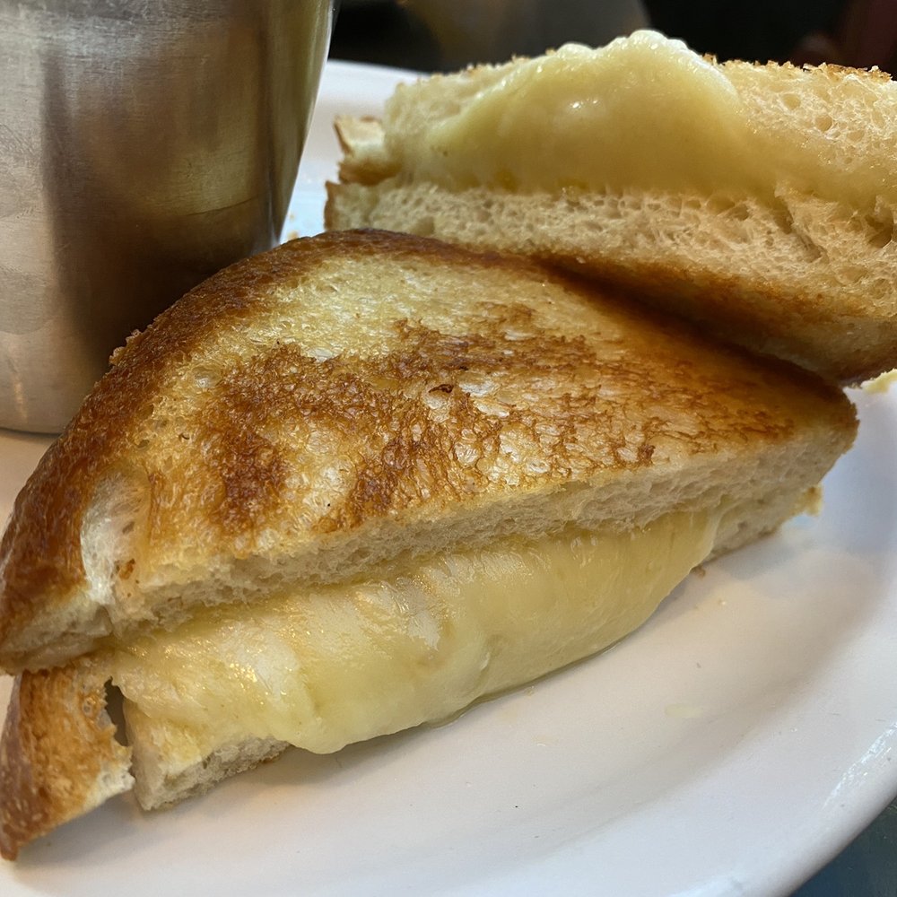 City Limits Diner - 3 cheese grilled cheese - Diners Near Me - White Plains, New York City Limits Diner - 3 cheese grilled cheese - Diners Near Me - White Plains, New York