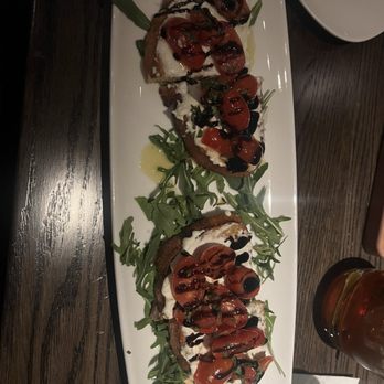 Cooper’s Hawk Winery & Restaurant - Classic Tomato Bruschetta - Wine Bars Near Me - Schererville, Indiana