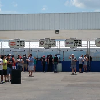 America Loves Bacon - 2 sample booths did not even have people serving food. - Food Stands Near Me - Tampa, Florida America Loves Bacon - 2 sample booths did not even have people serving food. - Food Stands Near Me - Tampa, Florida