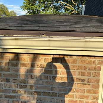 Harris Roofing siding Windows & Doors - 1 year post construction - Roofing Near Me - Barrington, Illinois Harris Roofing siding Windows & Doors - 1 year post construction - Roofing Near Me - Barrington, Illinois