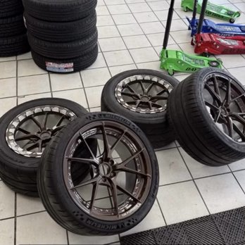 True Tire - Tires mounted on custom beadlocks and 2 piece fronts - Tires Near Me - Houston, Texas True Tire - Tires mounted on custom beadlocks and 2 piece fronts - Tires Near Me - Houston, Texas
