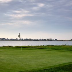 Winnapaug Country Club