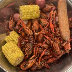 Billy's Crawfish - Corn sausage