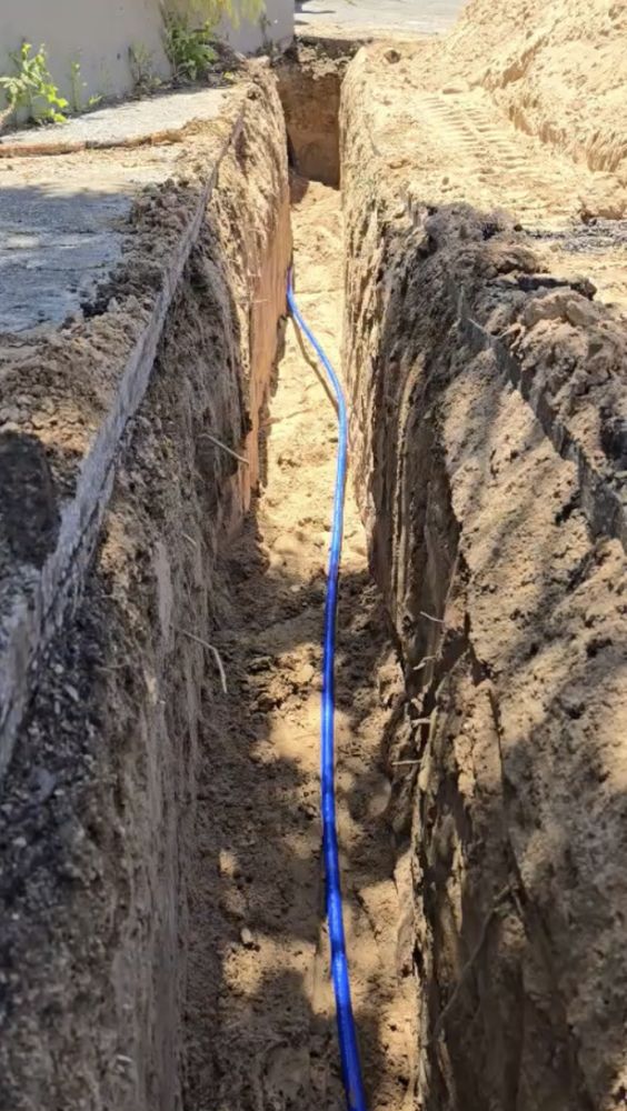 Slide of Emergency Rooter Plumbing & Repair Services