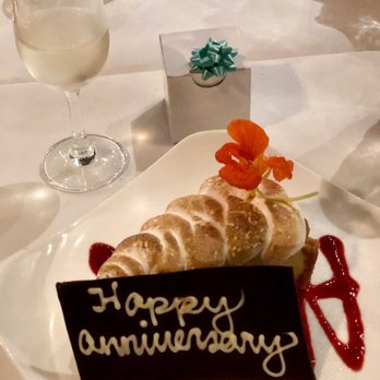 Hukilau Lanai - Lemon meringue pie was the best ever! - Seafood Near Me - Kapaa, Hawaii