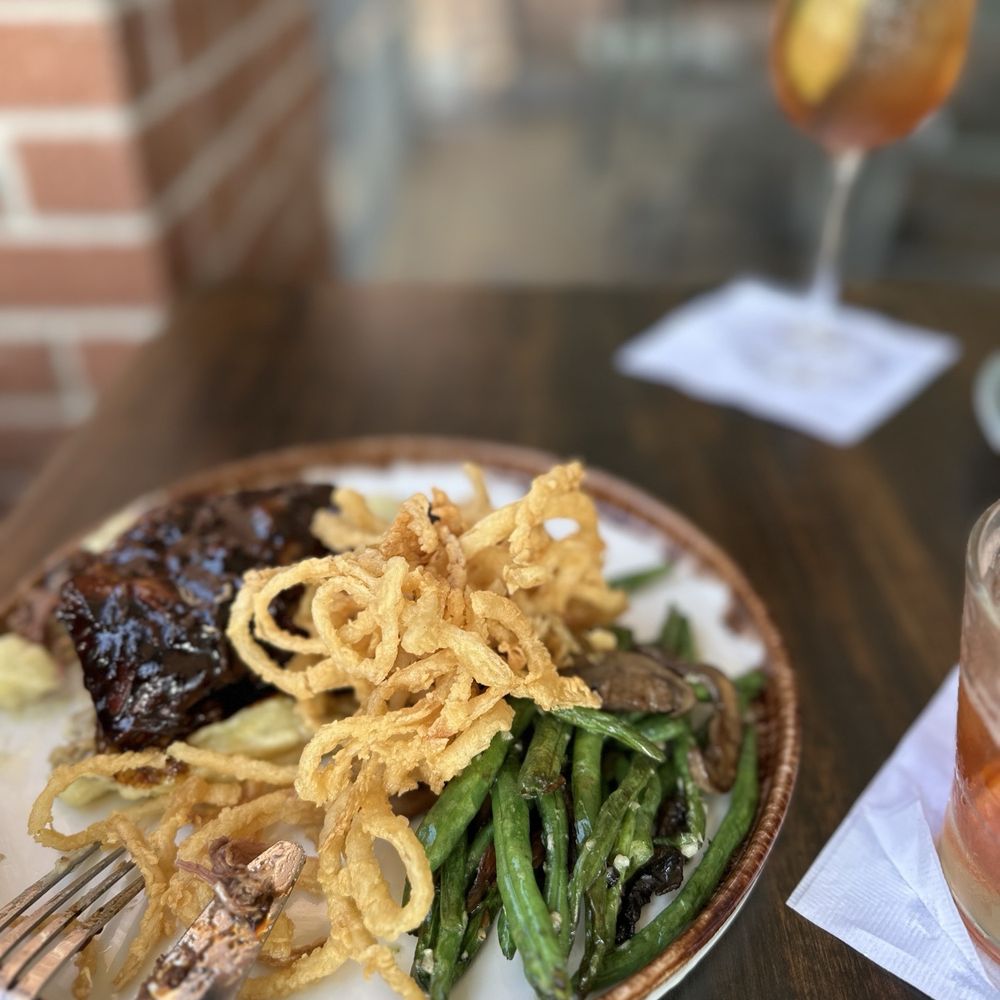 Bosscat Kitchen & Libations - 12 HOUR BEEF SHORT RIB - Bars Near Me - Orange, California