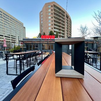 Crush Pizza And Wine - Patio with heaters - Pizza Near Me - Arlington, Virginia Crush Pizza And Wine - Patio with heaters - Pizza Near Me - Arlington, Virginia