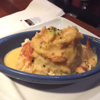 Red Lobster - Lobster poutine - Seafood Near Me - Toronto, Ontario Red Lobster - Lobster poutine - Seafood Near Me - Toronto, Ontario