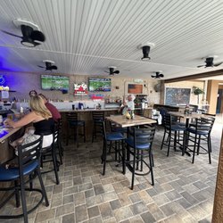The Bearded Turtle - Bar area